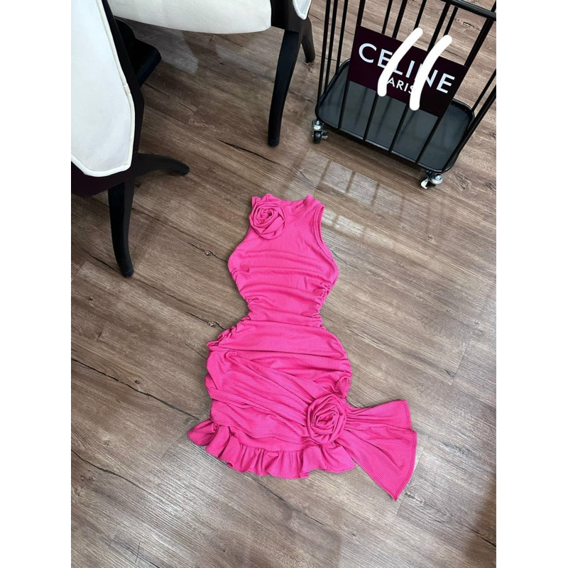 Đầm body ba lỗ dáng ngắn đính hoa hồng, váy nữ body hoa hồng