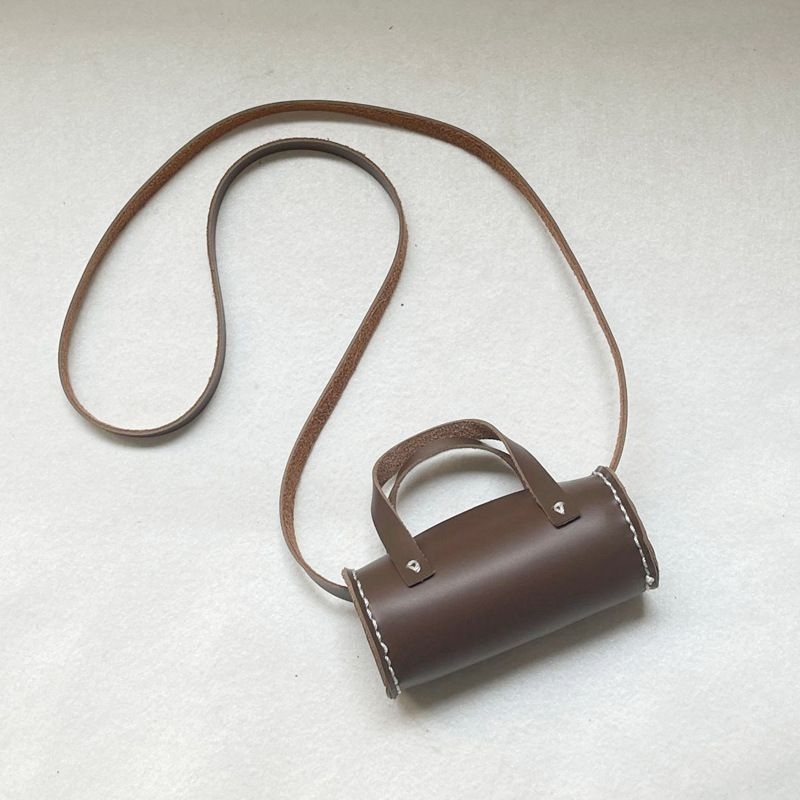 Phụ kiện túi đeo chéo mini da bò phong cách retro cho bé