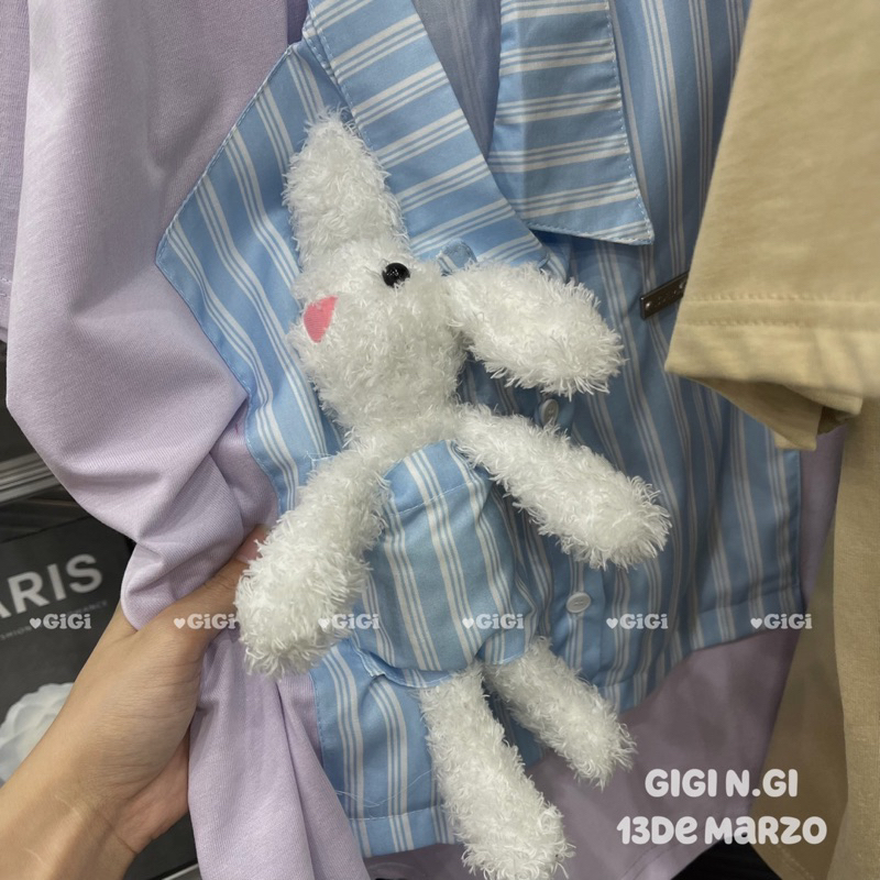 Áo phông 13de marzo phối sơ mi đính gấu thỏ bông