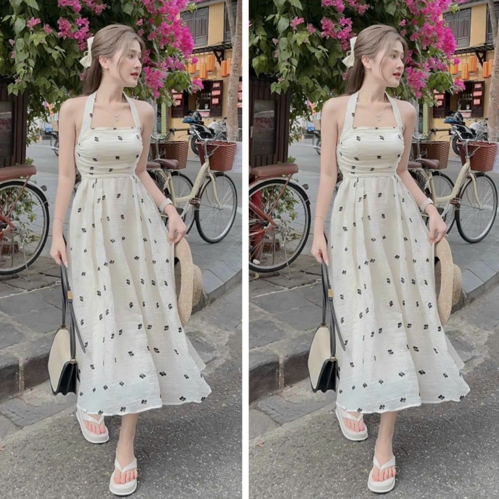 Đầm cổ yếm cúp ngực dáng dài xòe bồng siêu xinh dập họa tiết hoa xinh xắn hot hit dành các nàng thơ sang chảnh hẹn hò