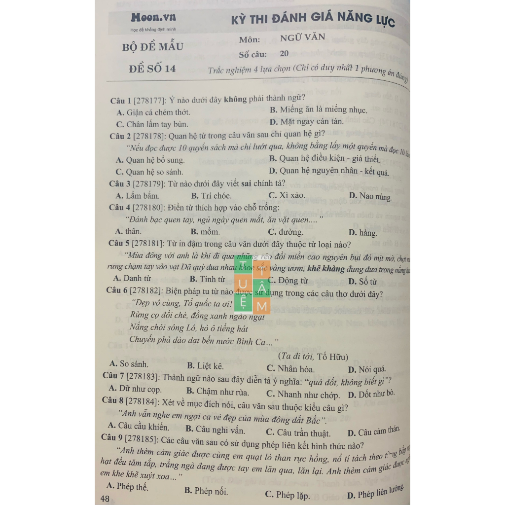 Sách - 2000 câu hỏi đánh giá năng lực môn Ngữ Văn