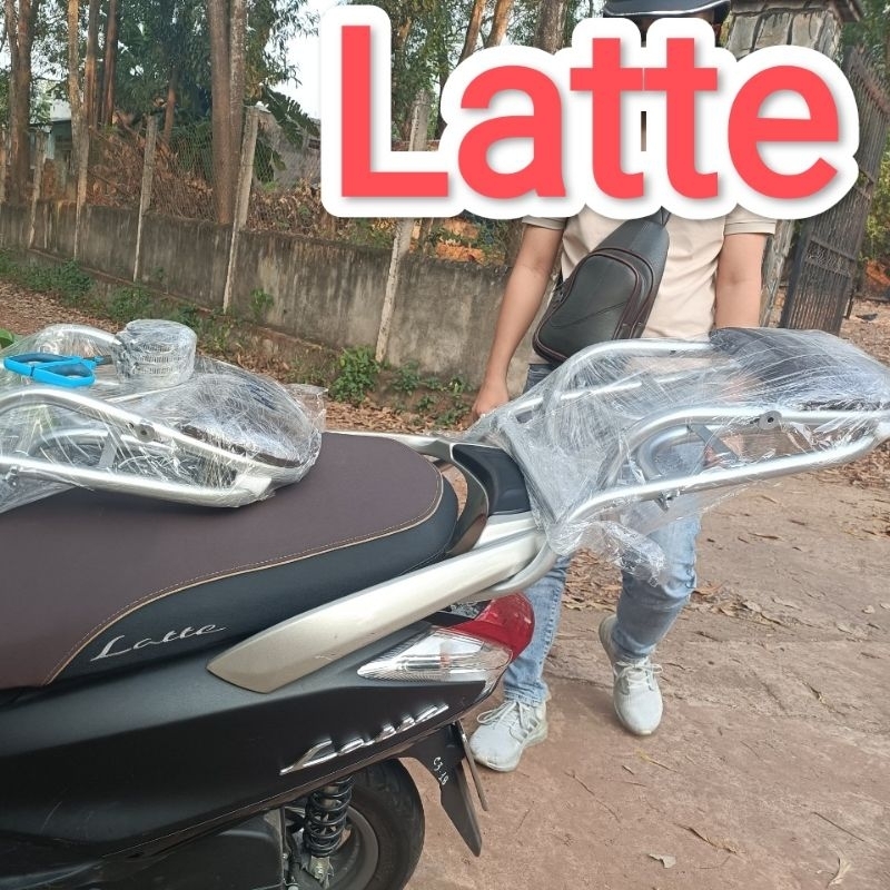 Baga phượt xe Latte, Mẫu mới 2 tay vịn có thể tháo rời