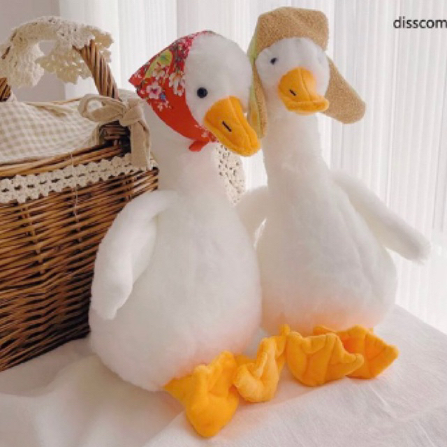 Linh vật Nxnx34 vịt bông đội khăn đỏ size 35cm HÀNG CÓ SẴN