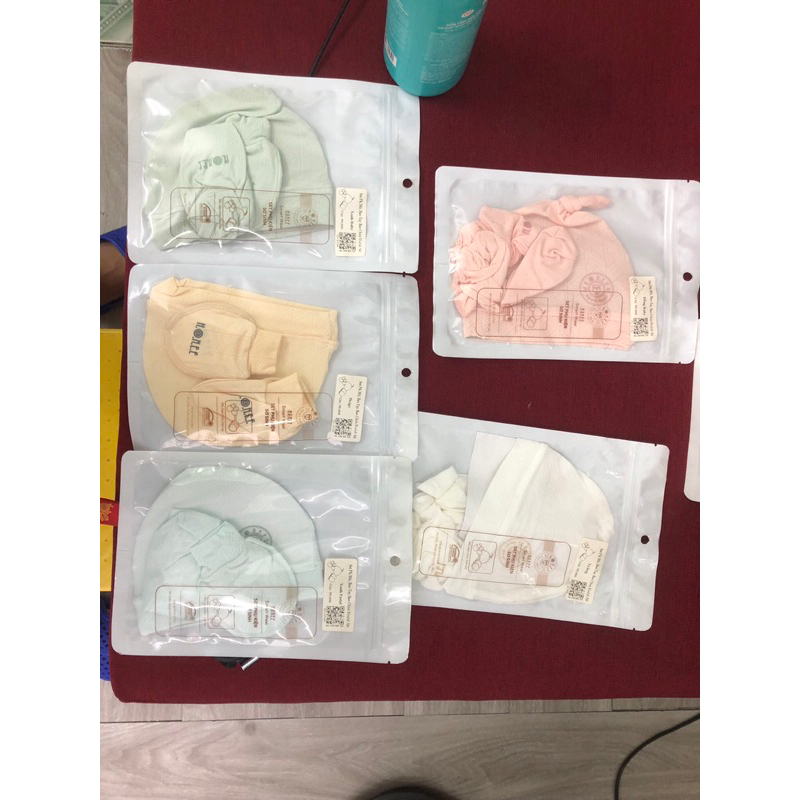 Sale Set mũ bao tay chân hrnee
