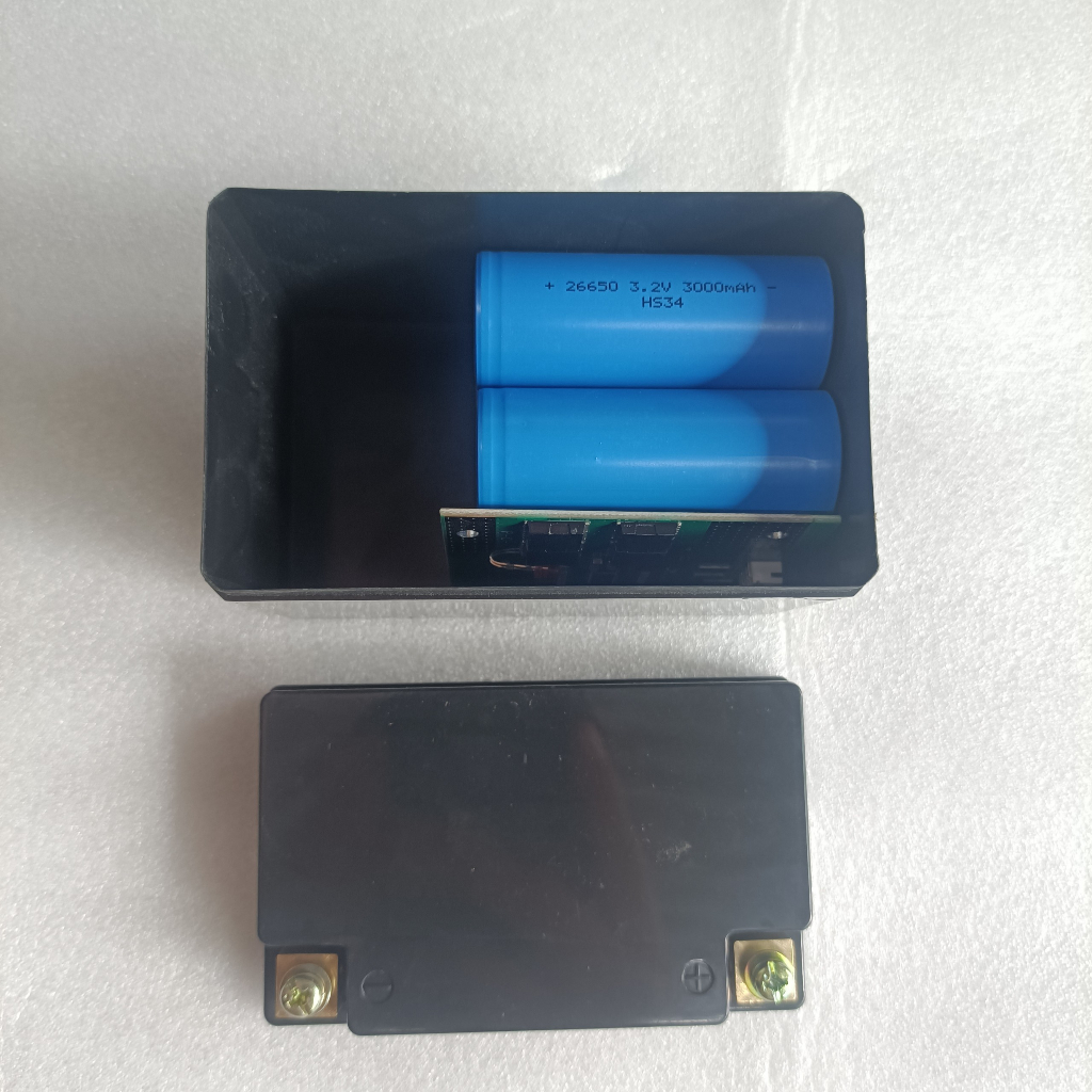 Combo chế pin sắt photphat 3Ah thay thế acquy xe máy 4Ah