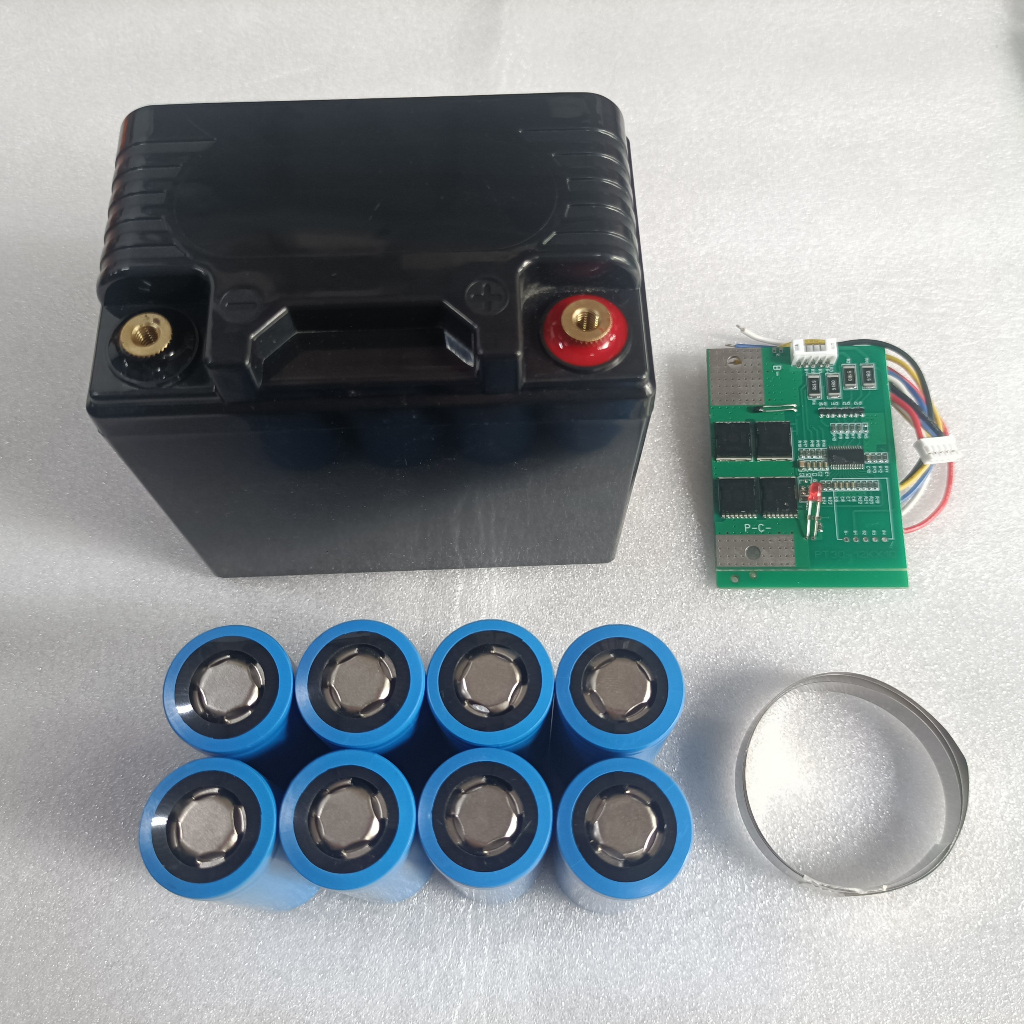 Combo chế pin sắt photphat 6Ah thay thế acquy xe máy 5ah