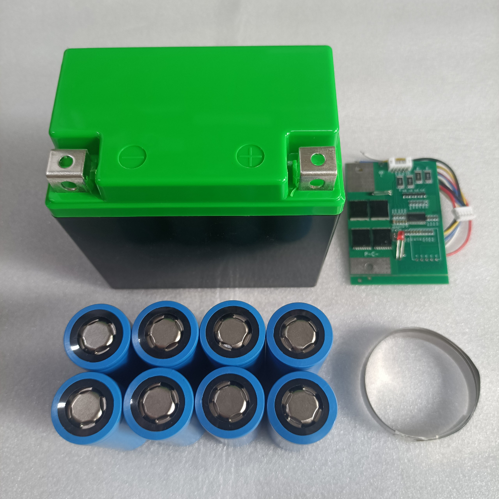 Combo chế pin sắt photphat 6Ah thay thế acquy xe máy 5ah