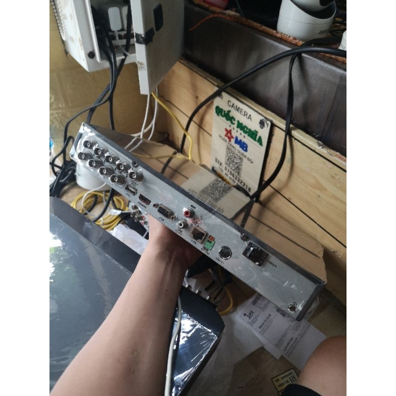Đầu ghi 8 kênh analog hikvision 7208hqhi k1 đã qua sử dụng