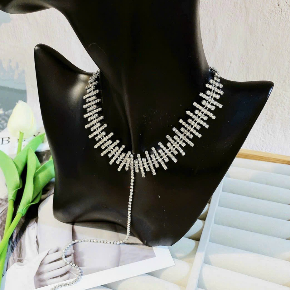 Choker xương cá đính đá cao cấp dành cho nữ 3 phân loại