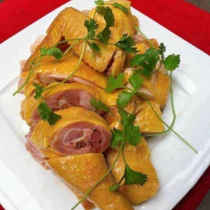 Gà ủ muối hoa tiêu