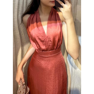 Grace - Elegant Silk Dress - Đầm Midi Cổ Yếm E40