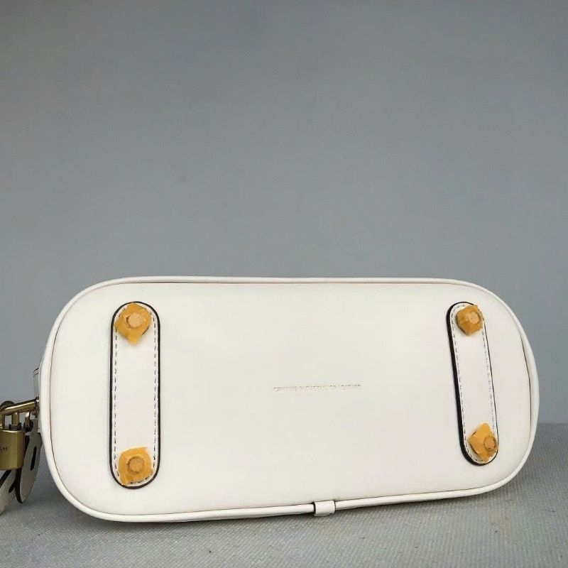 Túi C0ach dáng hến da thật sang xịn