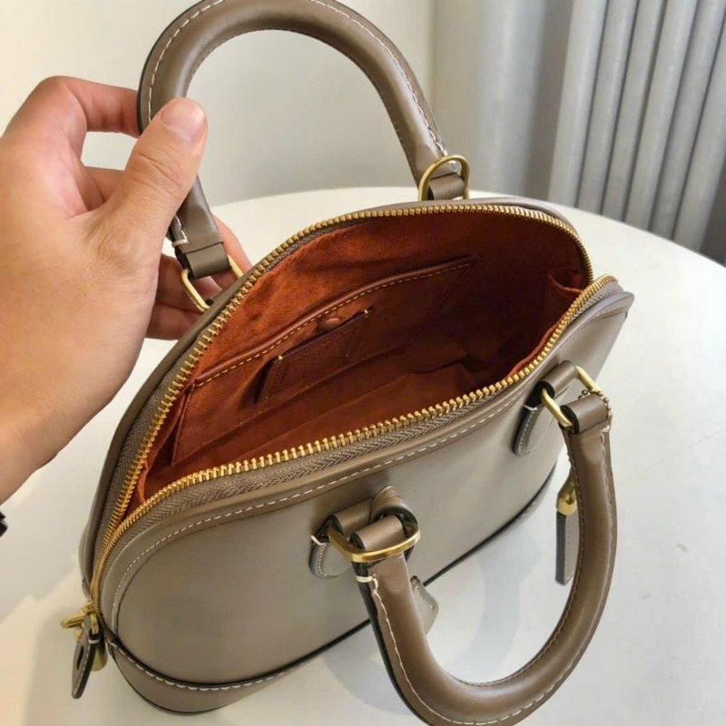 Túi C0ach dáng hến da thật sang xịn