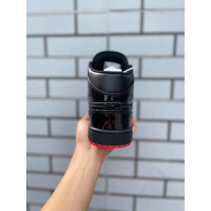 Giày thể thao Jor.dan đen full bóng cao