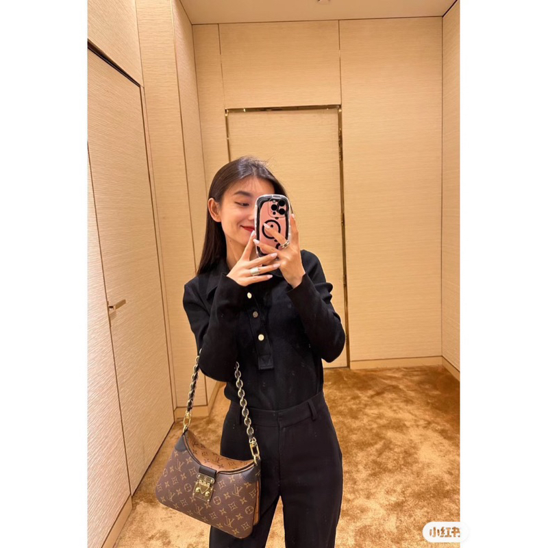 Túi LV dây xích full  box bill thẻ code hải quan