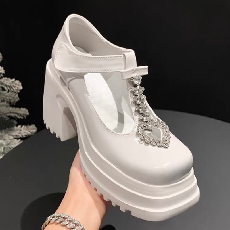 ORDER 🩷 Giày chunky dây đá tim đế cao su 10cm 32-40