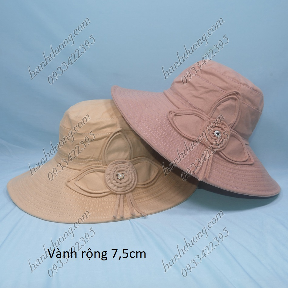 Mũ tai bèo nữ rộng vành 7,5cm Nón chống nắng vành rộng gắn hoa 3 cánh, chất liệu vải cotton thoáng mát phù hợp cho nữ