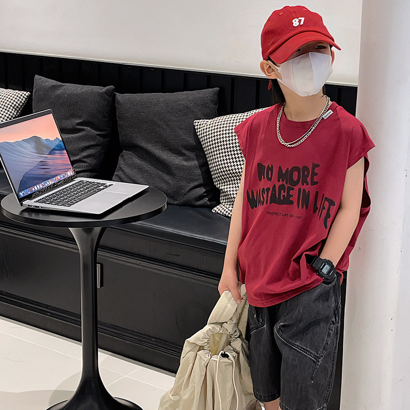 Áo sát nách đỏ thẫm cho bé trai chất mát mẻ phong cách Châu Âu B77-21386