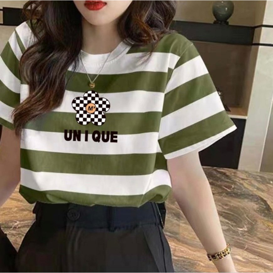 Áo phông kẻ sọc ngang cổ tròn in bông hoa