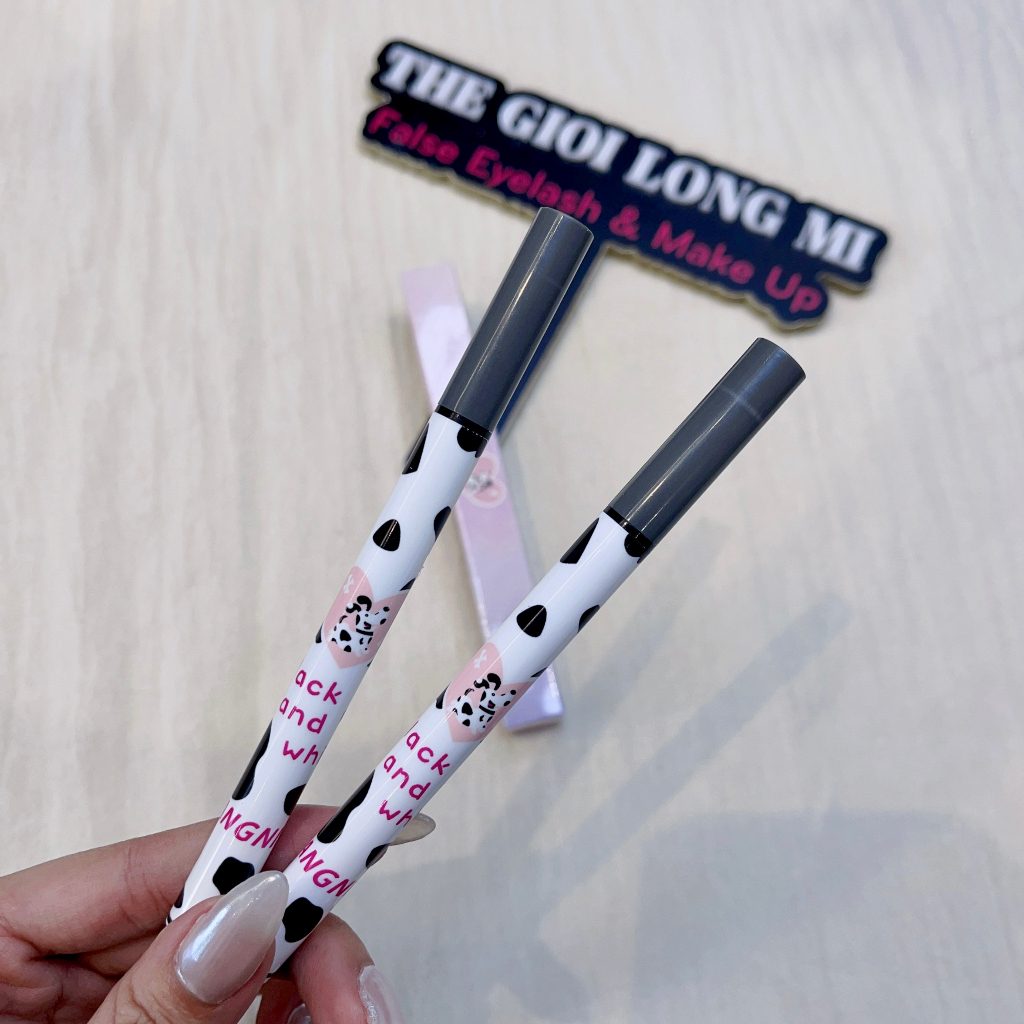 Bút lông vẽ mắt đầu siêu nhỏ Dalmatian với họa tiết chú chó đốm xinh xắn - Thế giới lông mi