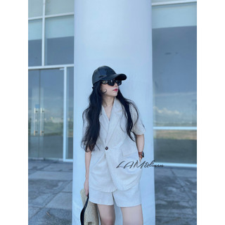 Áo Blazer nút lệch và Quần short có túi, Thêu đột chỉ, vải Linen
