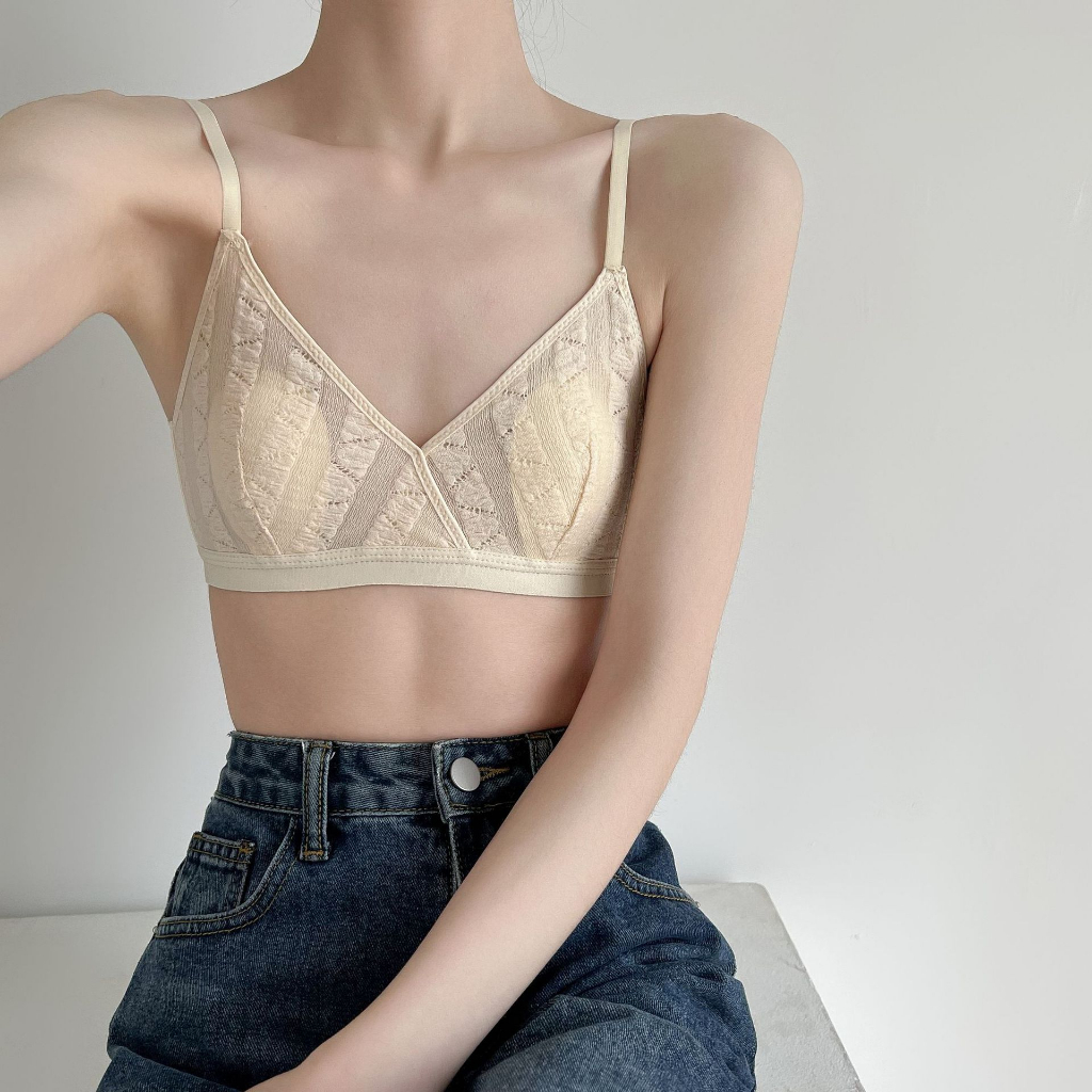 Áo ngực nữ không gọng mút mỏng ôm ngực mềm mại thoáng mát đẹp và dễ thương CHICHI BRA 9391