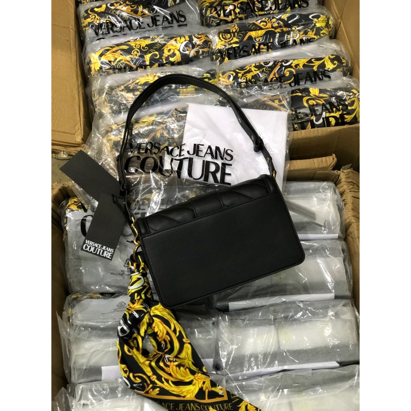 Túi Versace jean kèm khăn 3 ngăn