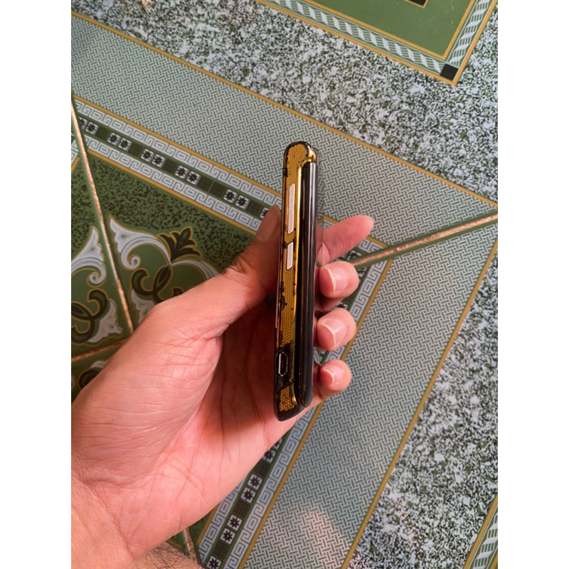 Điện thoại Motorola V8 zin trùng imei