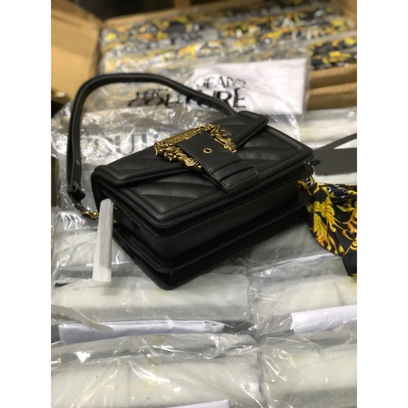 Túi Versace jean kèm khăn 3 ngăn