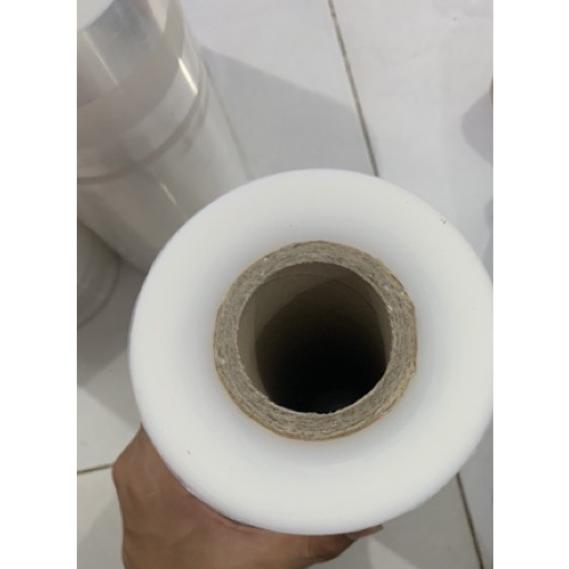 Cuộn màng chit 2kg khổ rộng 25cm,50cm, màng chít, màng PE, màng co quấn hàng hóa, quấn giảm béo spa