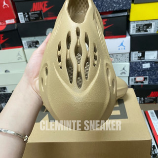 giày YEEZY FOAM RUNNER