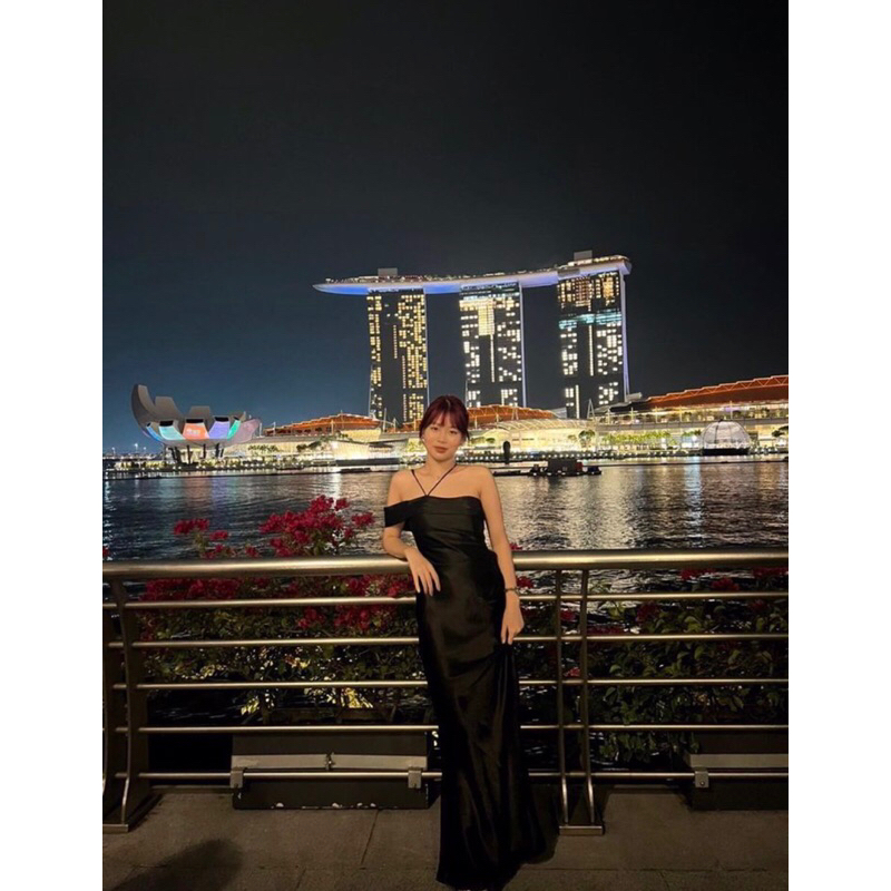 Đầm Lụa Một tay có mút