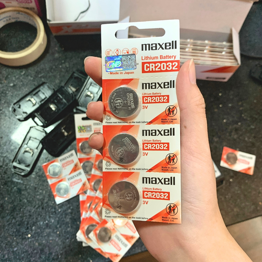 Pin remote smartkey Maxell CR2032 3V