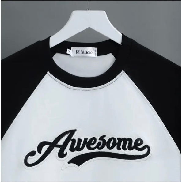 Áo baby tee Awesome,áo thun nữ hottrend 2023 chất bozip tay zắc lăng phối đen trắng SA410 HOASUMO