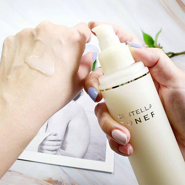 Nước Hoa Hồng Se Khít Lỗ Chân Lông, Phục Hồi Tế Bào Da Dr.Pepti Centella Toner 180ml
