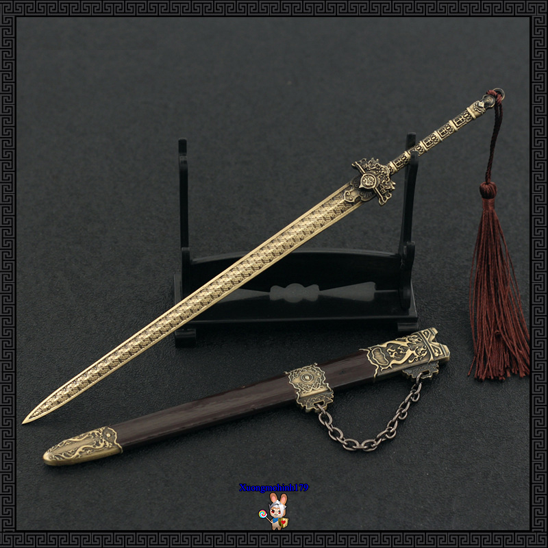 Mô hình sưu tầm Thiếu Niên Ca Hành Tiêu Sắt Thiên Trảm kiếm kim loại 22cm