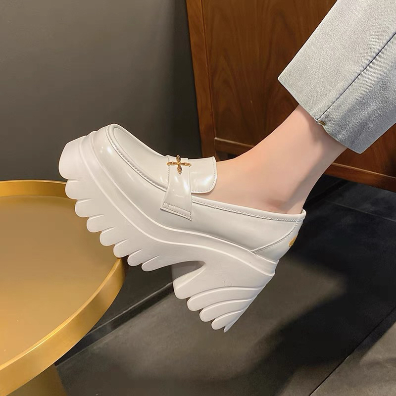 ORDER 🤎 Giày chunky da trơn gót logo thêu đế cao su 10cm 33-39