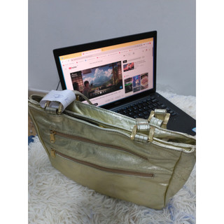 giỏ da vàng đeo vai size 28*18