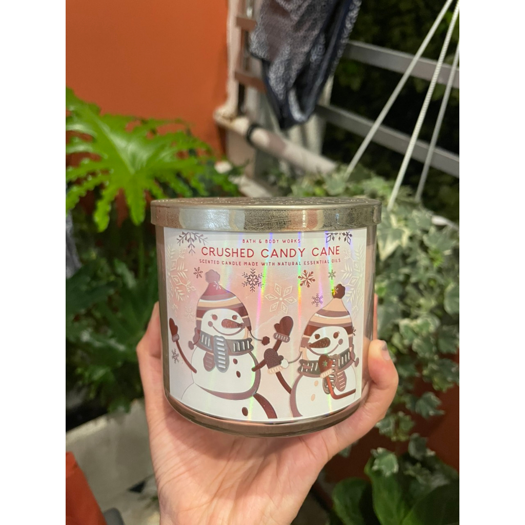 Nến thơm Bath & Body Works - Mùi Crushed Candy Cane - [3 bấc / 411g]