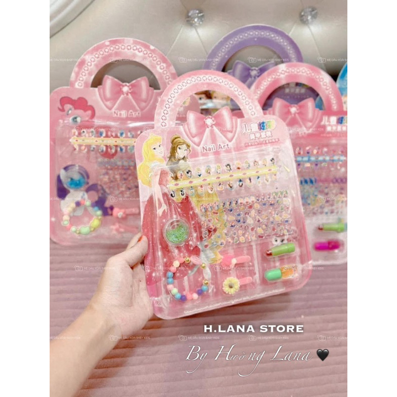 Vỉ đồ chơi trang điểm làm móng làm nails sticker 3D nổi dán móng tay cho bé gái hình Elsa-công chúa Disney-Ariel-Sofia