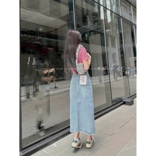 Chân váy jean siêu dài rách ít dưới lai