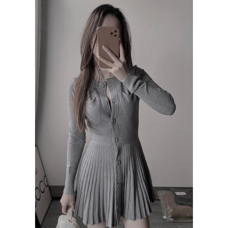 Váy len xếp ly