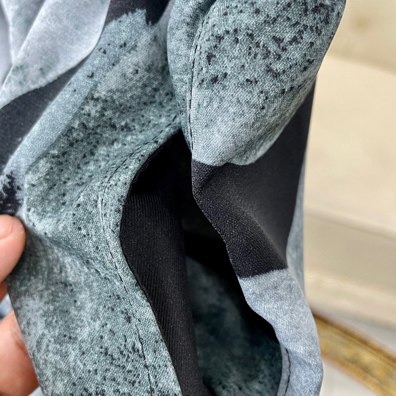 SET ĐỒ BỘ NAM ÁO SƠMI HOẠ TIẾT LẠ MẮT THỜI TRANG 2023