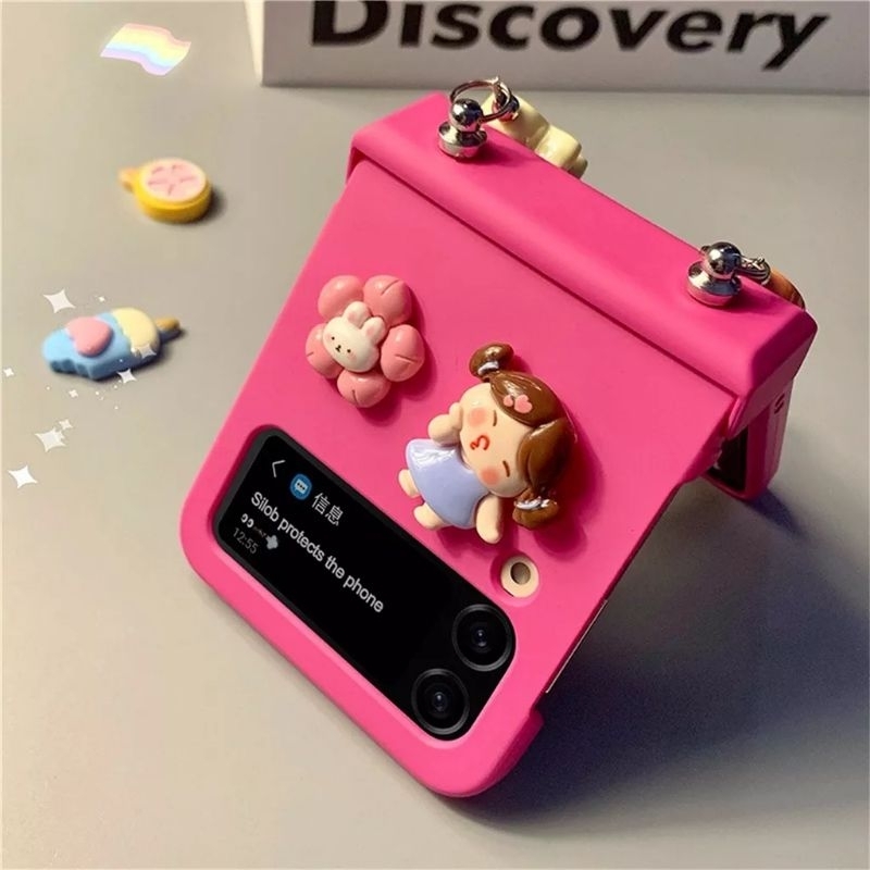 Ốp Z Flip5 - Z Flip4 - Z FLip3 - Flip5 5G hotpink charm bé hoa dễ thương kèm dây thỏ và thanh bảo vệ bản lề