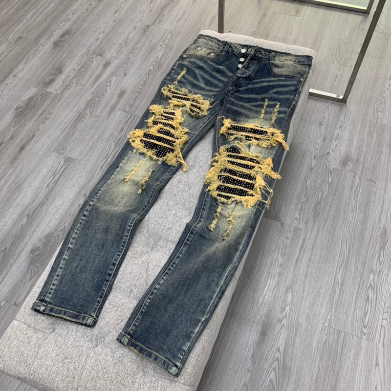 Quần xanh vá đen đính đá vladak rách xù chỉ vàng,quần jean 4 khuy vladak đính đá trắng phong cách boy phố