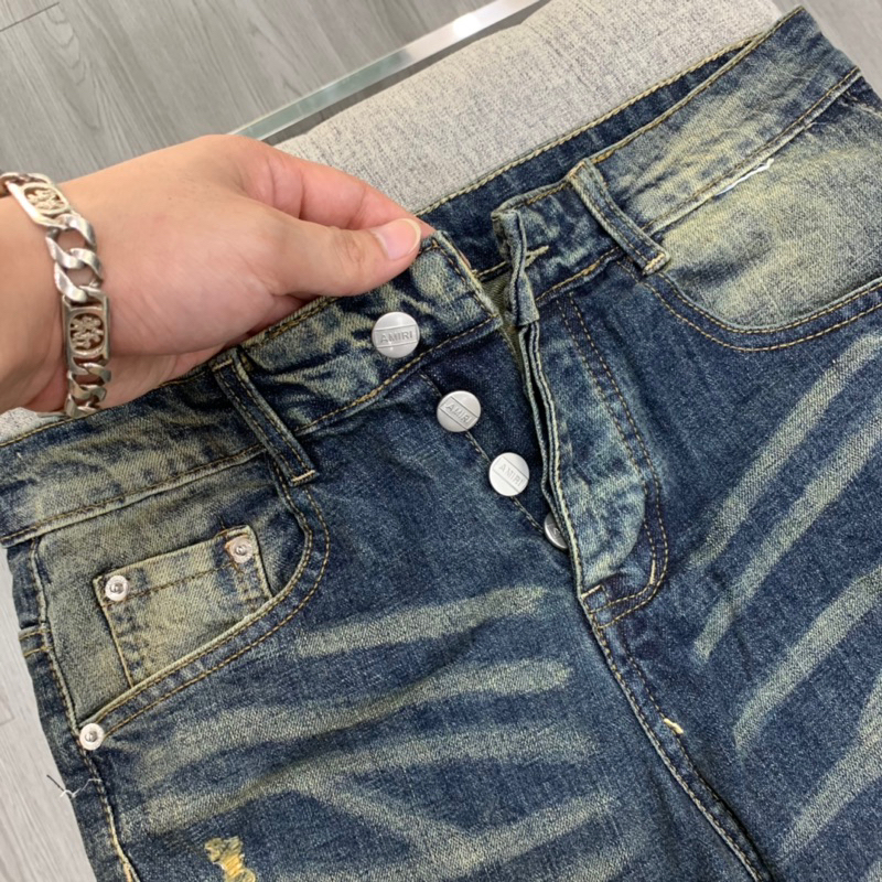 Quần xanh vá đen đính đá vladak rách xù chỉ vàng,quần jean 4 khuy vladak đính đá trắng phong cách boy phố