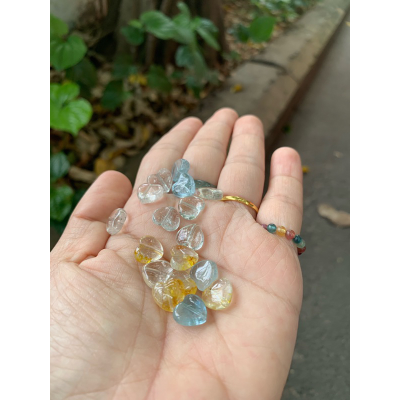 Hạt lẻ topaz trái tim