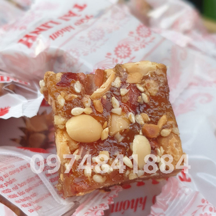 Kẹo khóm đậu phộng Tài Linh chua ngọt thơm ngon