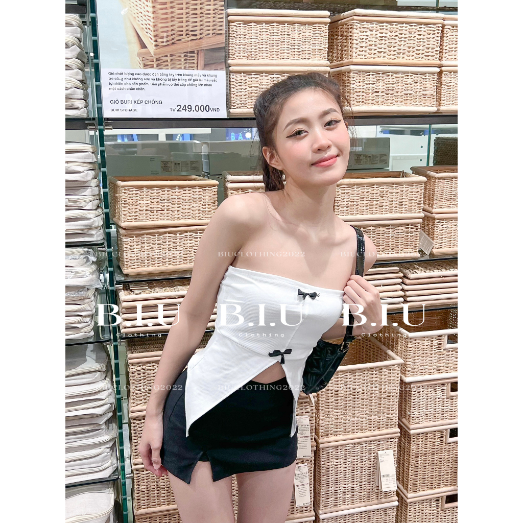 Áo quây đính nơ xẻ tà chất co giãn dày dặn chân váy vạt V màu đen siêu xinh BIU Clothing BB0118