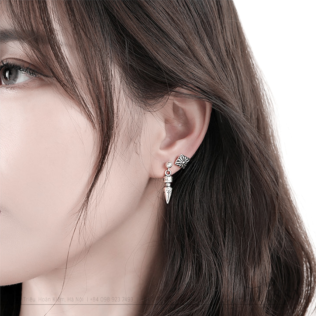 Khuyên tai Chrome Heart Bạc S925